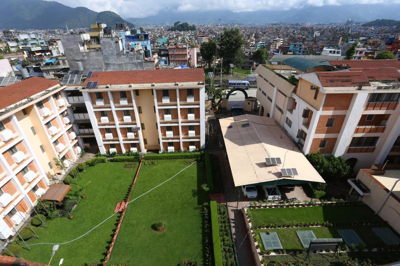Alpine Hotel & Apartment Katmandu Zewnętrze zdjęcie