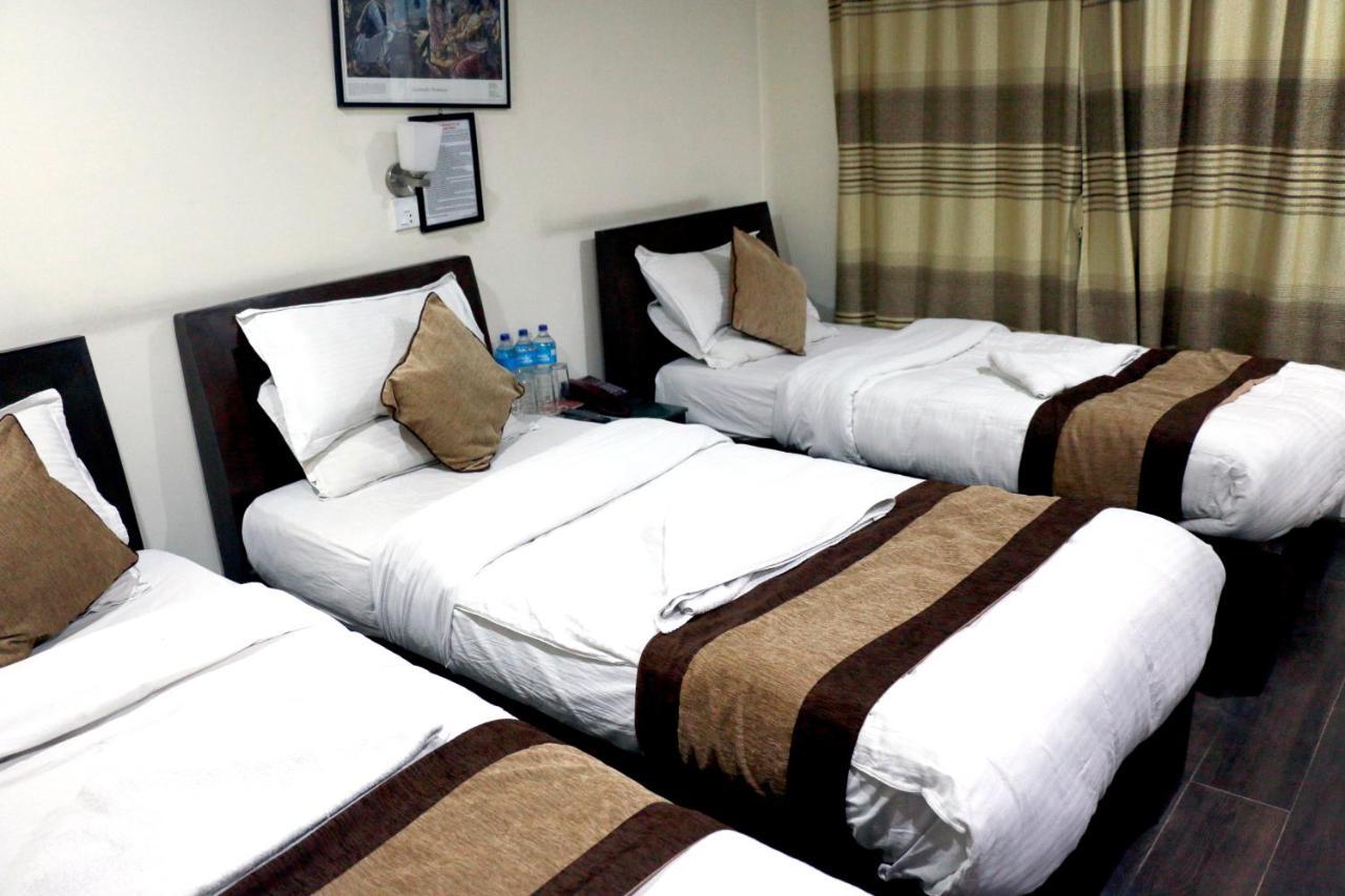 Alpine Hotel & Apartment Katmandu Zewnętrze zdjęcie